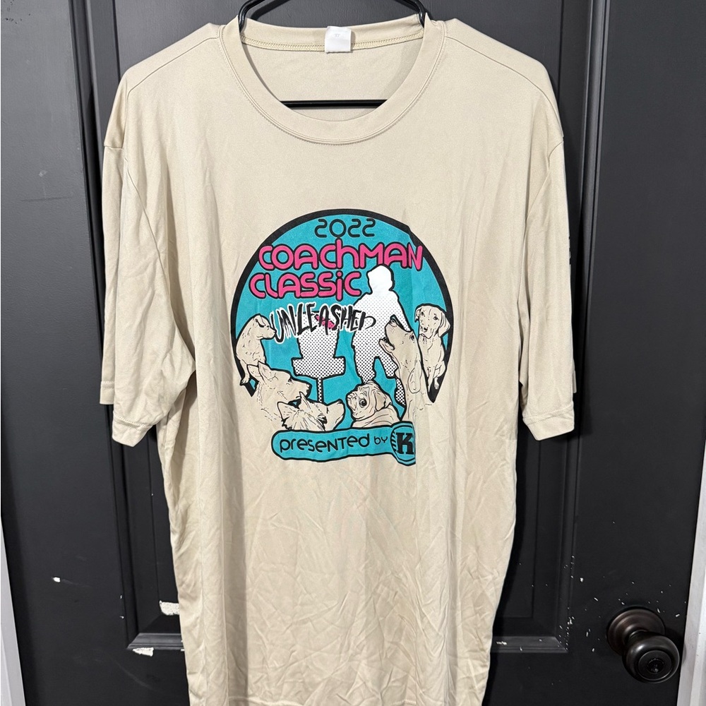 Disc Golf Beige Graphic T-Shirt with Colorful Print
